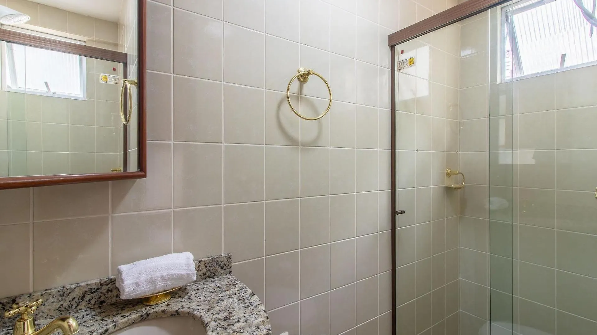 Balneário Camboriú Apto 3Q C/ Varanda A 100M Da Praia Em Bc Evz0601