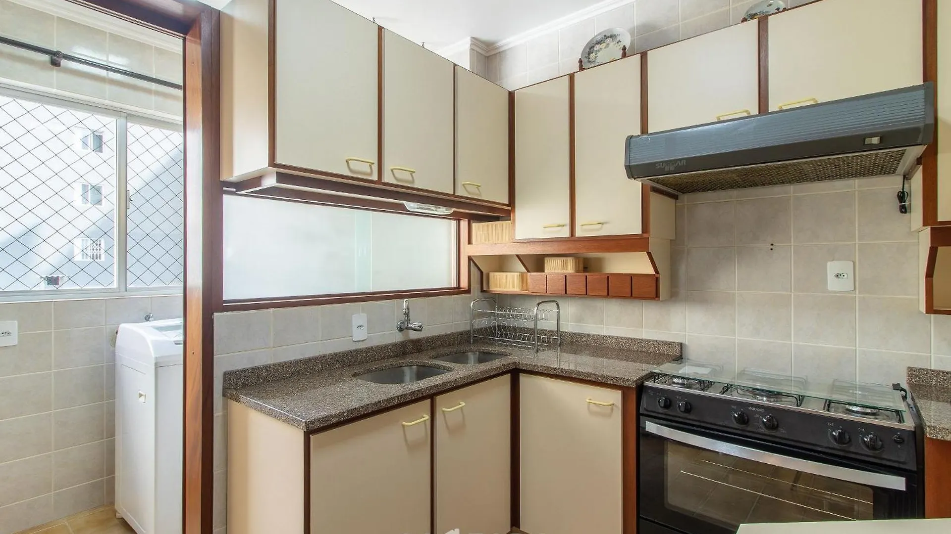 Balneário Camboriú Apto 3Q C/ Varanda A 100M Da Praia Em Bc Evz0601 ברזיל